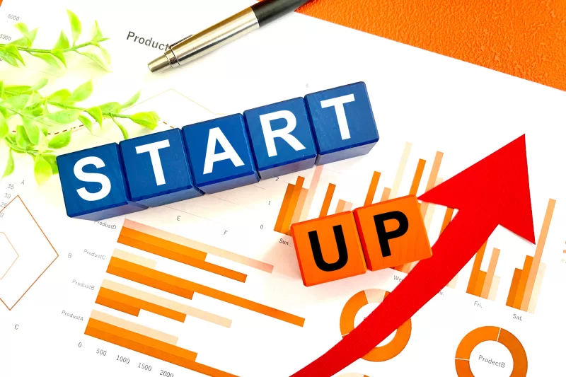 事業会社の新規事業がPoCで終わらないために